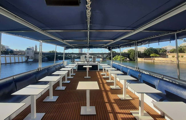 Paseo en barco por Sevilla con comida - Foto 4