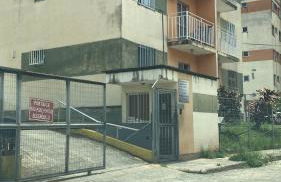 Apartamento de 2 quartos, com ar-condicionado em um deles, e no outro ventilador de teto, cama pras cinco ocupantes e garagem, a 2 km do centro - Photo 19