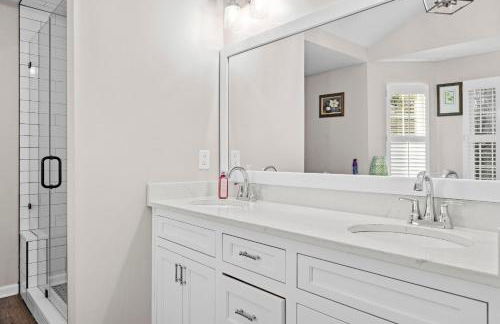 New to Vrbo Jefferson Poolside Escape w pool - Foto 23