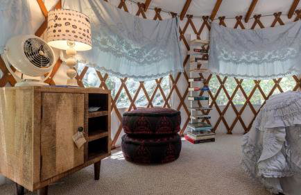 Cozy Romantic Yurt Rental in Woodlands near California Beach Town of Cayucos - Foto 9