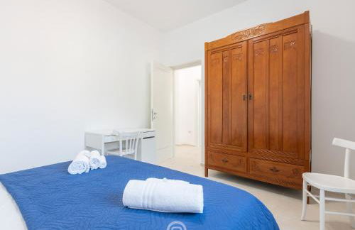 Sandy Retreat, Beachside Apartment with Terrace - Foto 17