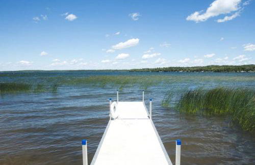 Classic American Getaway in a Lakeside Cabin near Detroit Lakes and Itasca State Park, Minnesota - Foto 7