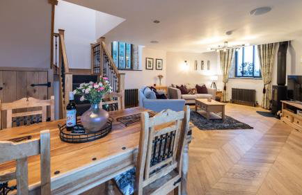 The Tiny Chapel with Hot Tub - Photo 10