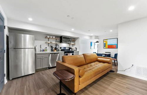 Stately DC Rowhome Spacious 7BR & 4BA #DCottage - Foto 43