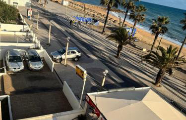 Adrimar - Beachfront Sea View 2BR Apartment in a prime location - Foto 13