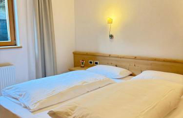 Luxury Chalet at the Foot of the Dolomites by the Castle - Photo 12