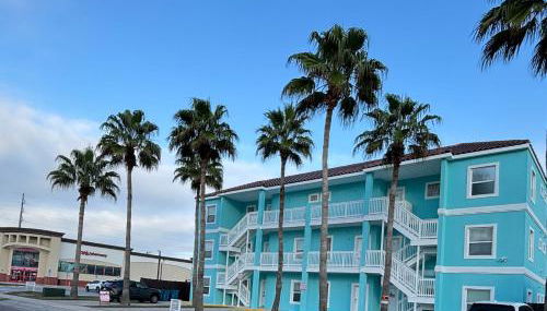 JJs Beach Condo - Photo 2