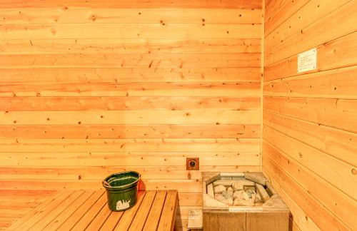 Sauna and Deck Wooded Cabin on Lake Vermilion! - Foto 21