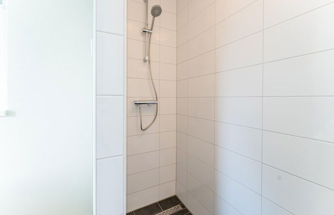 Nice Holiday Home Close to Nature Reserve - Photo 19