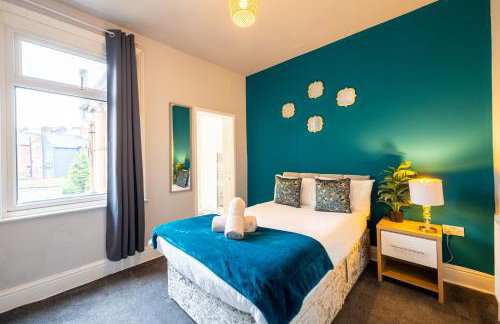 Sheffield Contractors and MONTHLY Stays 3BR 3 Bath house Managed by Chique Properties Ltd - Foto 3