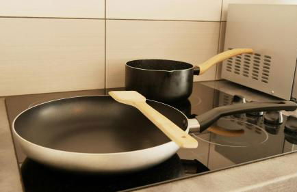 Capstay studio avec grande terrasse proche aéroport Bastia - Lucciana - Centre - Foto 12