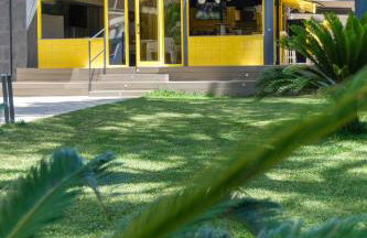 Cabot Tres Torres Apartamentos - Photo 8