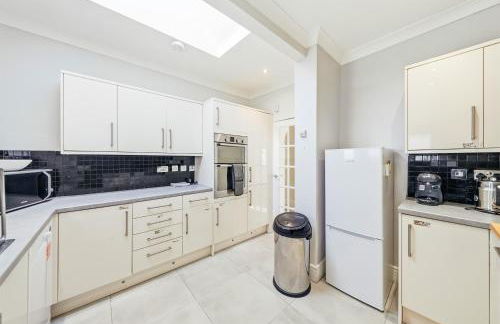 Nancy's 3 bedroom house near Heathrow Airport - Foto 50