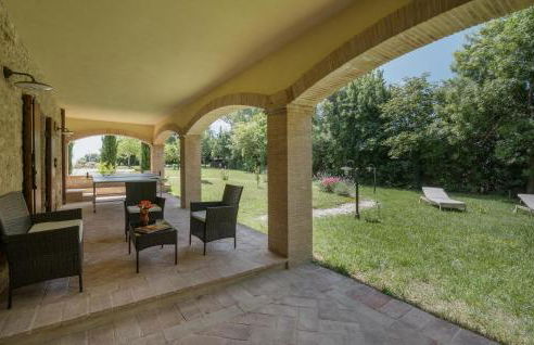 Cozy Apartment In Avigliano Umbro - Foto 13