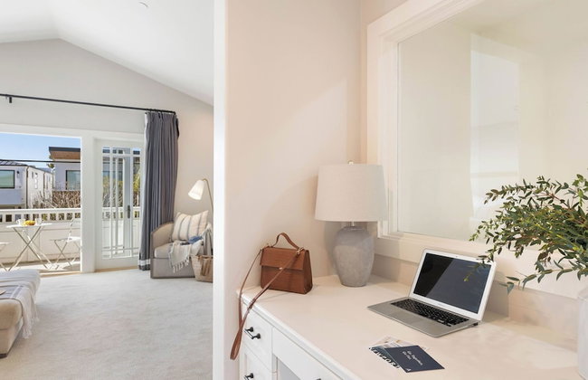 Crystal Cove by Avantstay Gorgeous & Charming Newport Home! - Photo 47