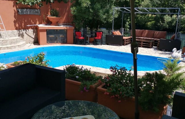 Private Riverside Villa Silvia - Foto 31