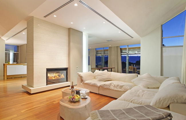 Sea View 3bed Apt w Pool Near Beaches Glen Sunsets - Foto 4