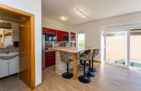 Beautiful Apartment In Rtina With Wifi - Foto 5