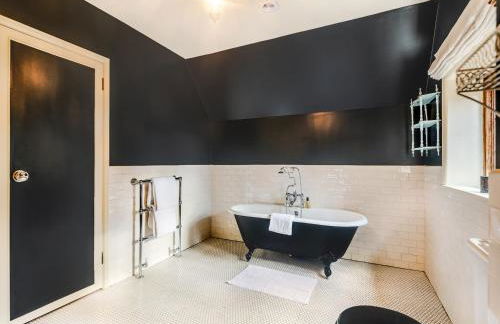 Ridge Hill Manor - Photo 22