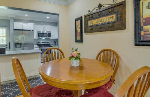 El Portal Vacation Rental about 9 Mi to Miami! - Foto 8