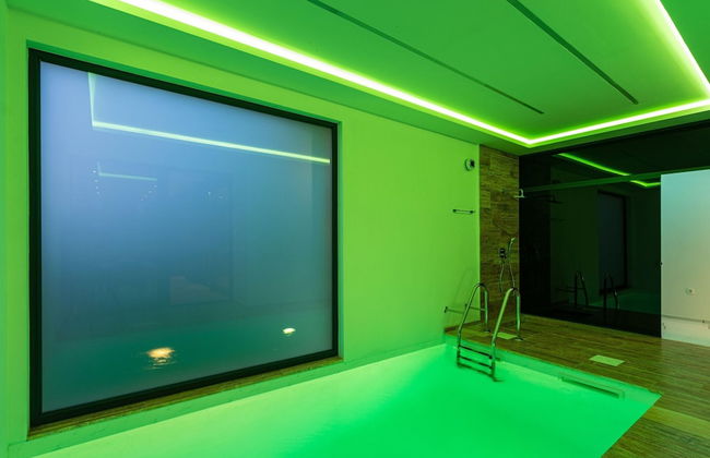 Luxury Villa With Private Indoor and Outdoor Pool - Foto 18