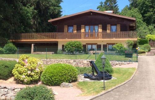 Chalet du Cerf dans un cadre de verdure - Foto 1