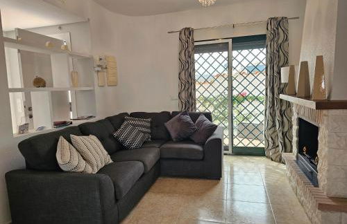 Private Pool- Rooftop Terrace & Bbq- Aircon - Foto 7