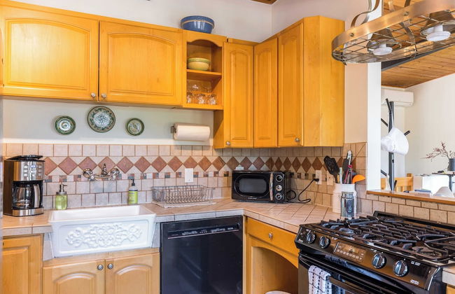 Mid-century Beach Cabin by Avantstay Walk to Beach - Foto 12