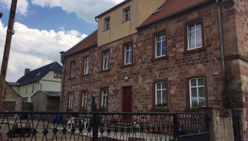 Karsdorf "Alte Schule" im Burgenlandkreis - Foto 2