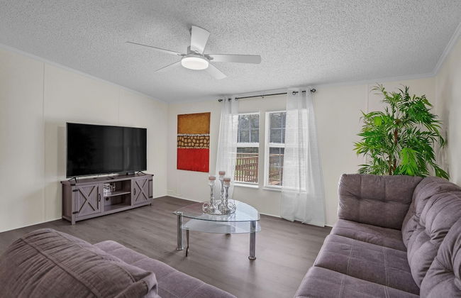 Relaxing 4br Hideaway In Groveland 4 Bedroom Cottage by RedAwning - Foto 14