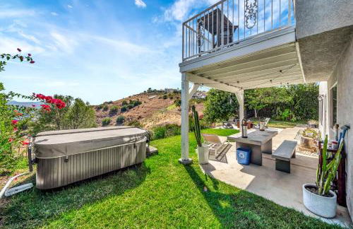 Stunning Hilltop 5BR With View And Hot Tub! - Foto 69