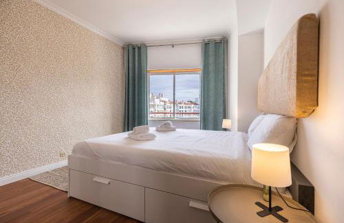 Sunny 2 BDR Apartment by LovelyStay - Foto 8