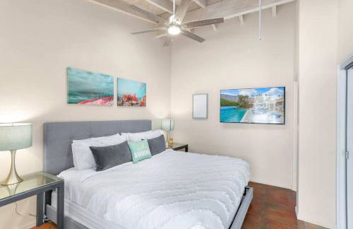 Near Downtown Palm Springs, 7 BD 7 BTH, 80FT Pool, Pickleball - Foto 51