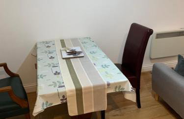 Comfy New Self Contained 1 Bed Flat - Modern! - Photo 20