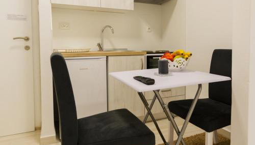 Apartmani Studio Sleeps 2 -parking -private Garden - Foto 3