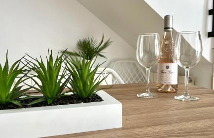 Dúplex 2 hab con terraza by Prestigi - Photo 15