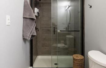 Cozy Cabin Style Apt Private 1st Flr 1 Bdrm - Foto 18