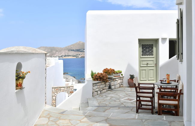 Hara Studios and Apartments - Photo 66