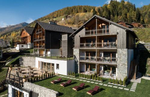 Les Dolomites Mountain Lodges - Photo 23