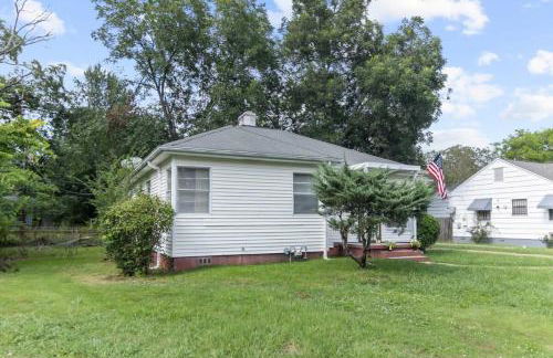 10 Mins to Legion Field Stadium- Blushing Bungalow - Foto 45