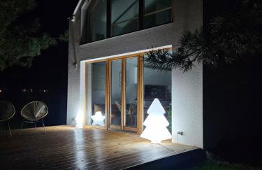 Domek w Lesie z Kominkiem i Ogrodem Niedalino - Foto 42