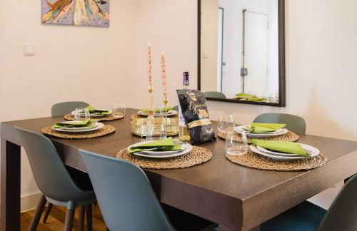 Chiado Gem Private Pool & Patio Retreat - Photo 33