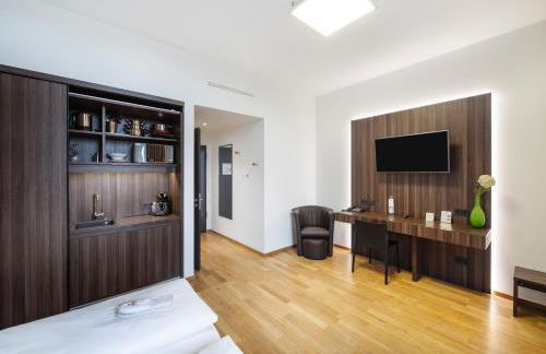 sevenDays Hotel BoardingHouse - Photo 49