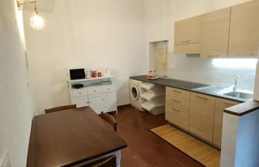 House of the Arches - Photo 10