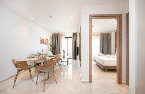 Unicos City Suites - Photo 58