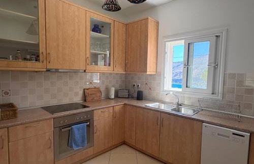 Villa Zola with Views - Photo 7