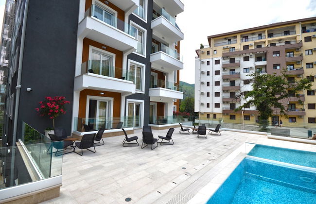 Chill and Go Aparthotel - Photo 1