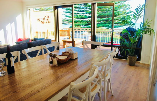 Vista Victor Harbor Beachfront Apartment no 4 - Photo 4