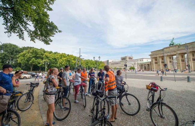 Berlin Bike Tour - Photo 1