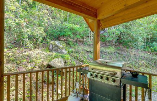 Explore Linville Falls Cabin with Game Room and Deck! - Foto 22
